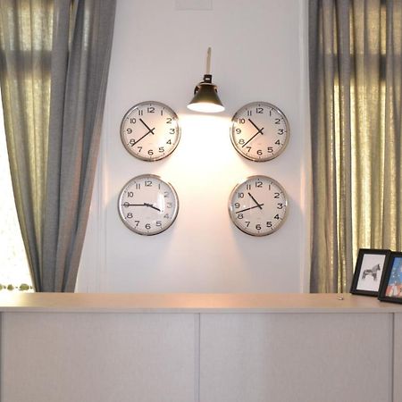 Hotel Lux Penthouse Gran Via Madryt Zewnętrze zdjęcie