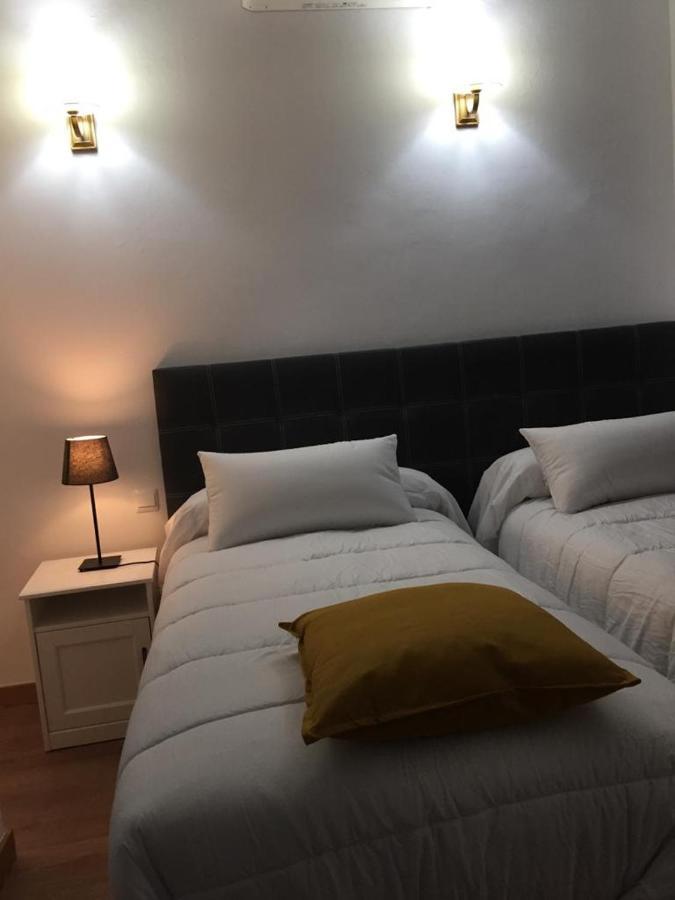 Hotel Lux Penthouse Gran Via Madryt Zewnętrze zdjęcie