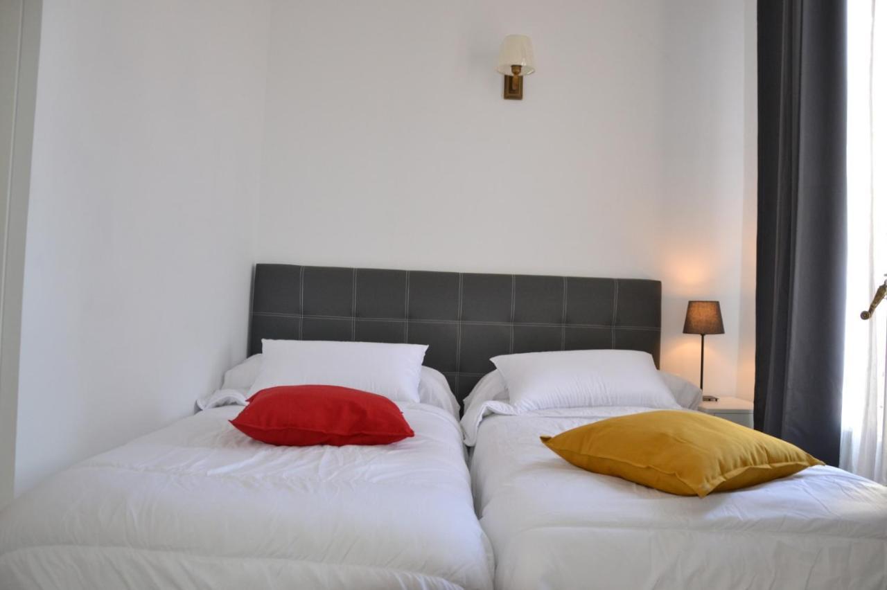 Hotel Lux Penthouse Gran Via Madryt Zewnętrze zdjęcie