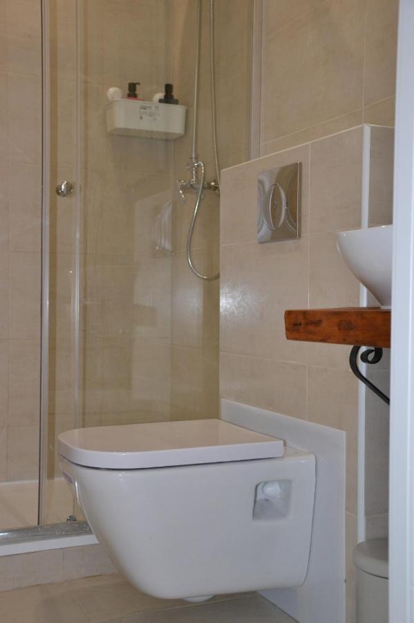 Hotel Lux Penthouse Gran Via Madryt Zewnętrze zdjęcie